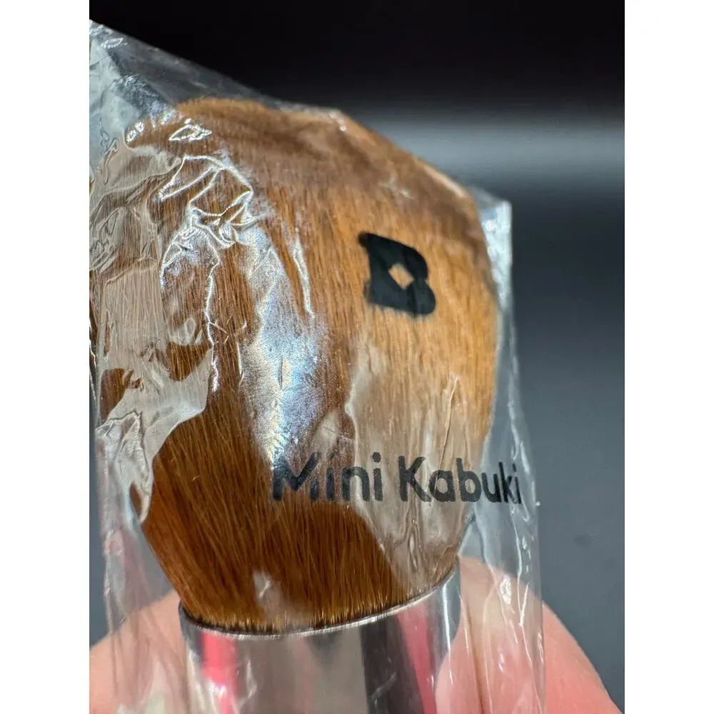 Birchbox Mini Kabuki Brush Professional Quality Cosmetic Brush